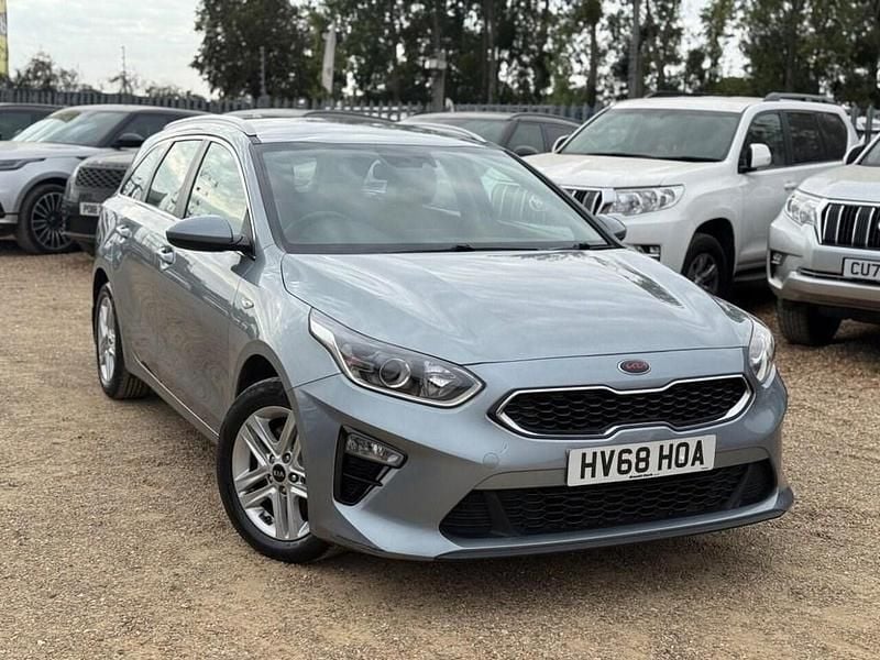 Silver Used 2018 Kia Ceed Sportswagon Estate | £7,999 (Good price) - Image 1/4