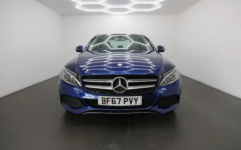 Used Mercedes C200 136 HP (100 kW) 2017 Blue Sedan
