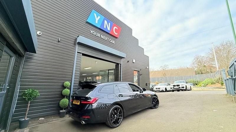 Used BMW 330e Sport Line 288 HP (211 kW) 2023 Black Estate