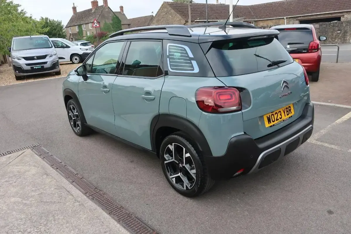 Used Citroën C3 Aircross PureTech 128 HP (94 kW) 2023 Grey SUV
