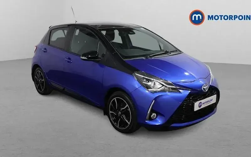 Used Toyota Yaris 101 HP (74 kW) 2017 Hatchback