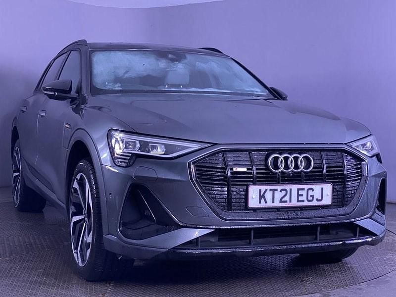 Used Audi e-tron Black Edition 230 kW (313 HP) 2021 Grey SUV