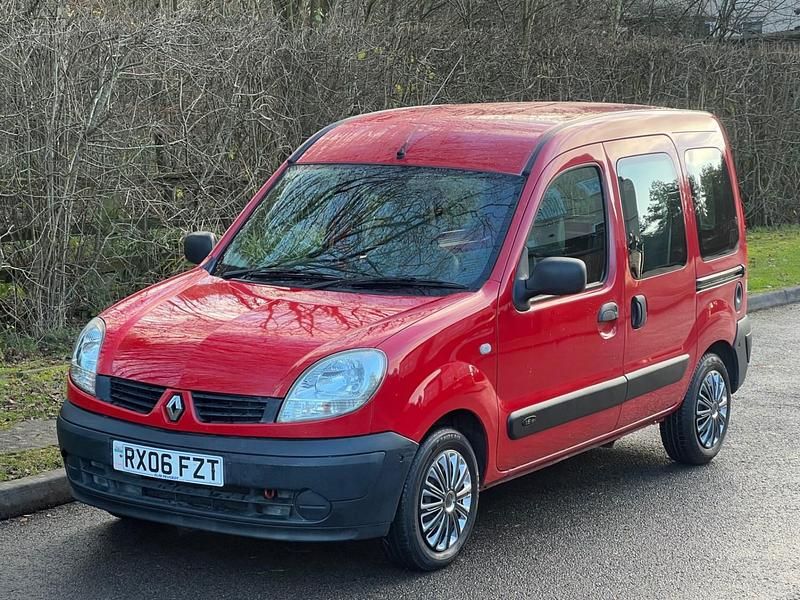 Used Renault Kangoo Authentique 2006 Red MPV