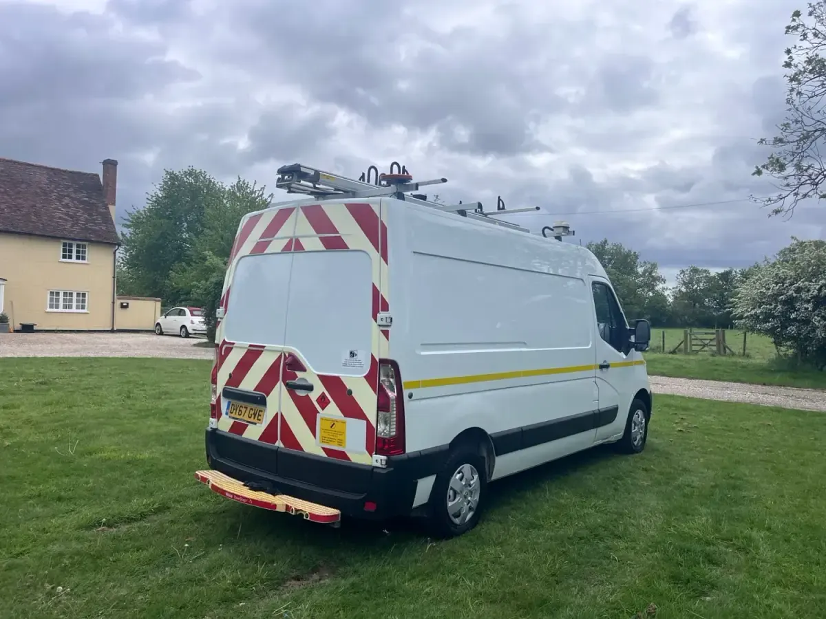 Używany Vauxhall Movano 130 KM (95 kW) 2018 Biały Minivan