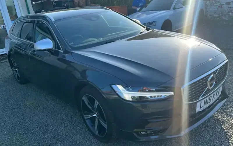 Used Volvo V90 R-Design 190 HP (139 kW) 2018 Estate