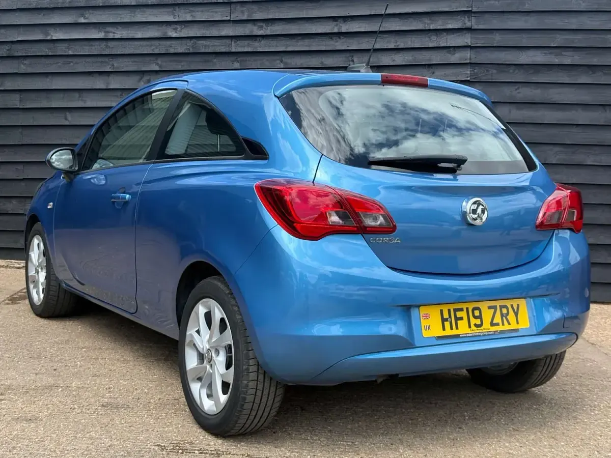 Used Vauxhall Corsa 75 HP (55 kW) 2019 Blue Hatchback