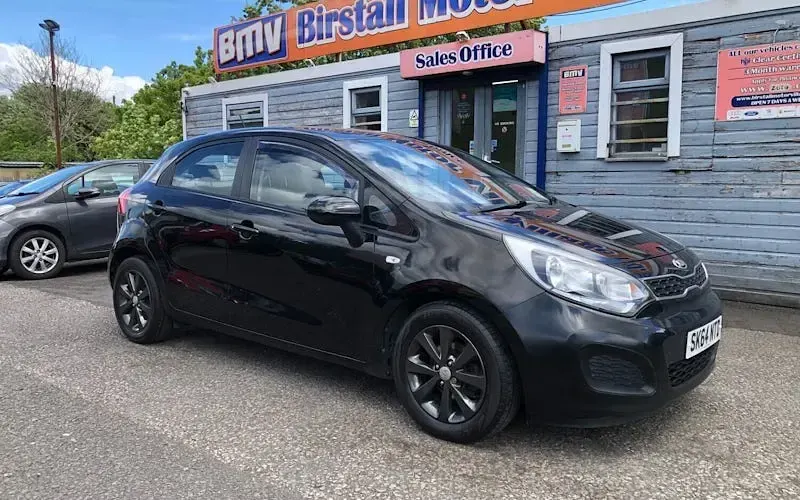 Used Kia Rio 86 HP (63 kW) 2014 Hatchback