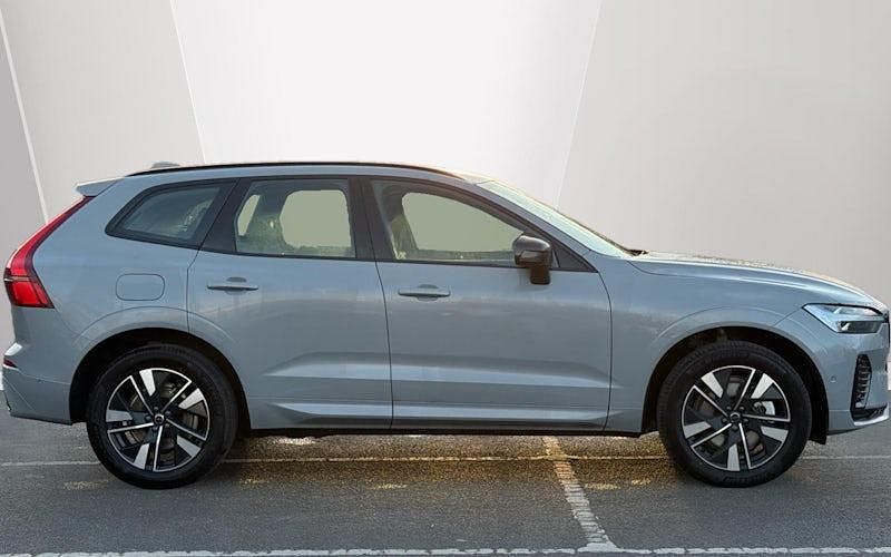 New Volvo XC60 Plus 250 HP (183 kW) 2025 SUV