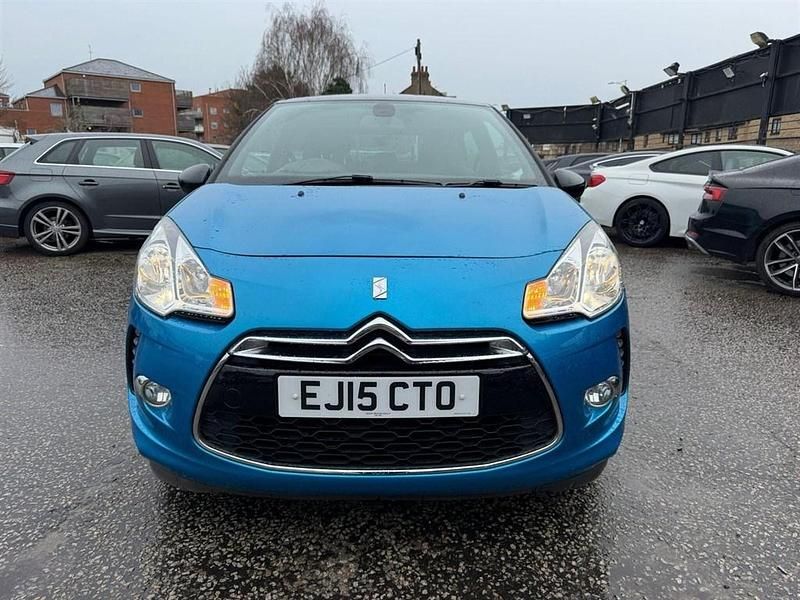 Used Citroën DS3 PureTech 110 HP (80 kW) 2015 Blue Hatchback