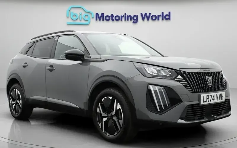 Used Peugeot 2008 Allure 131 HP (96 kW) 2024 SUV