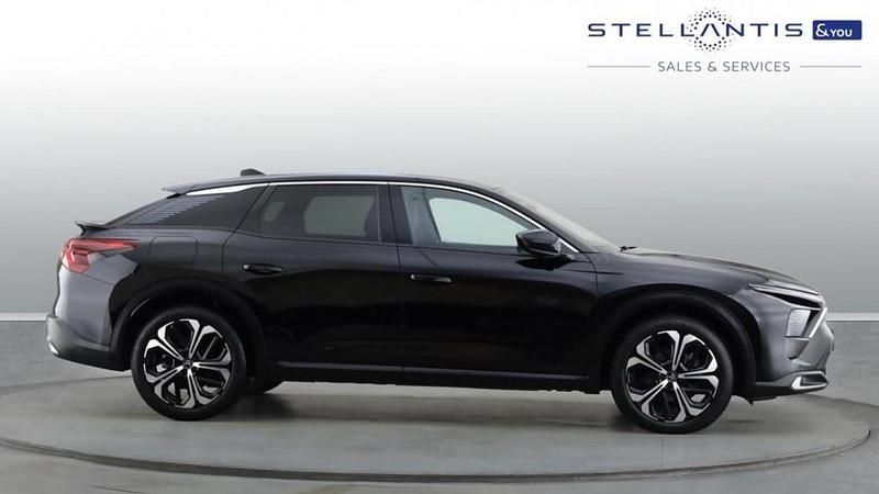 Black Used 2024 Citroën C5 X PureTech Hatchback | £19,646 (Fair price) - Image 1/4