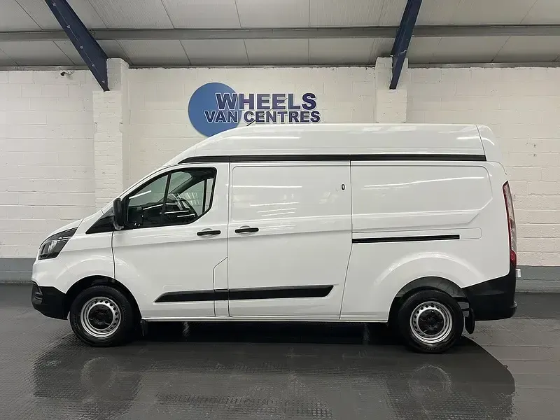 Used Ford Transit Custom S 130 HP (95 kW) 2021 White Van