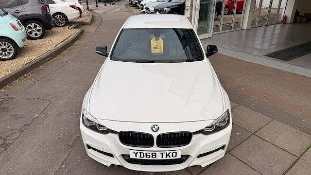Begagnad BMW 320 M Sport 2018 Vit Sedan