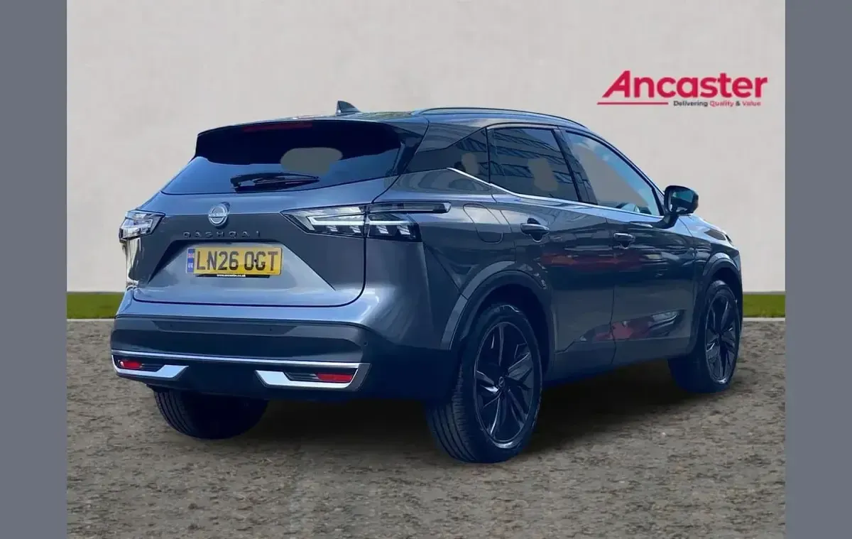 New Nissan Qashqai Tekna 138 HP (101 kW) 2026 Silver SUV