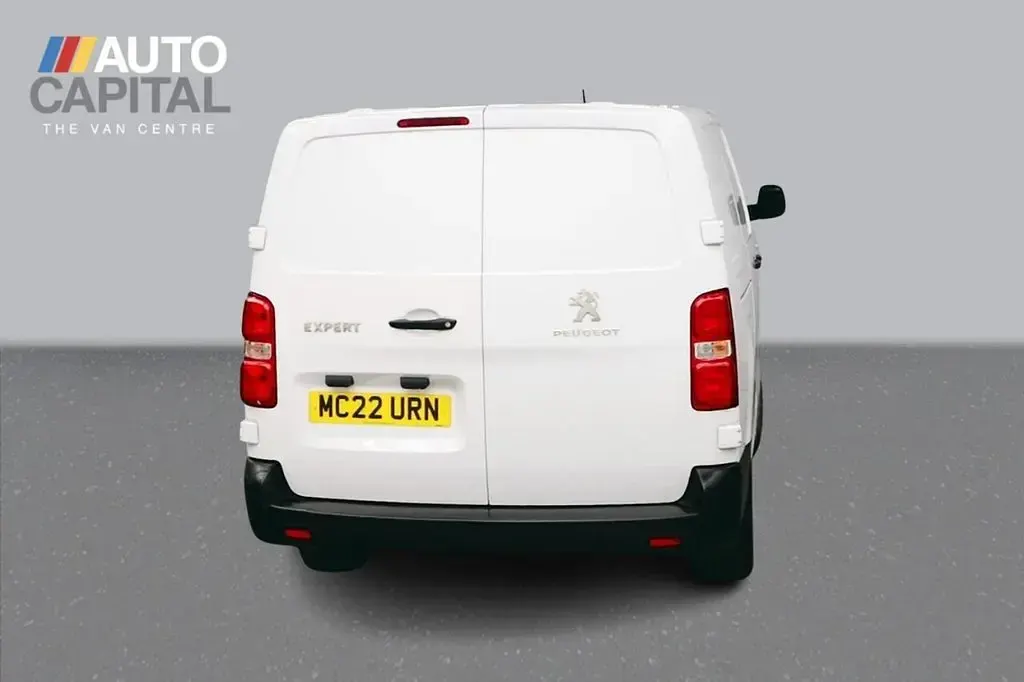 Used Peugeot Expert Premium 100 HP (73 kW) 2022 White Van