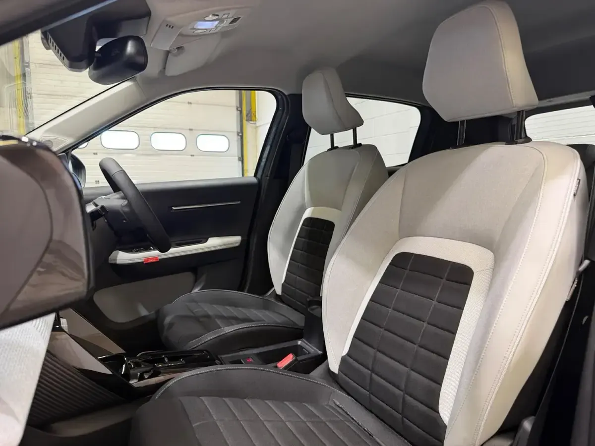 New Citroën e-C3 83 kW (113 HP) 2025 Blue Hatchback