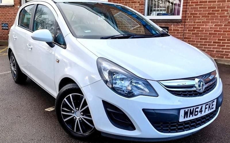 Used Vauxhall Corsa Design Edition 75 HP (55 kW) 2014 Hatchback