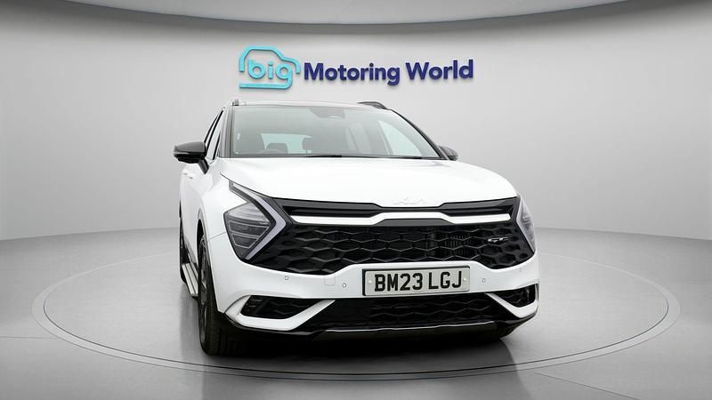 Used 2023 Kia Sportage 2 SUV | £29,300 (Fair price) - Image 1/4