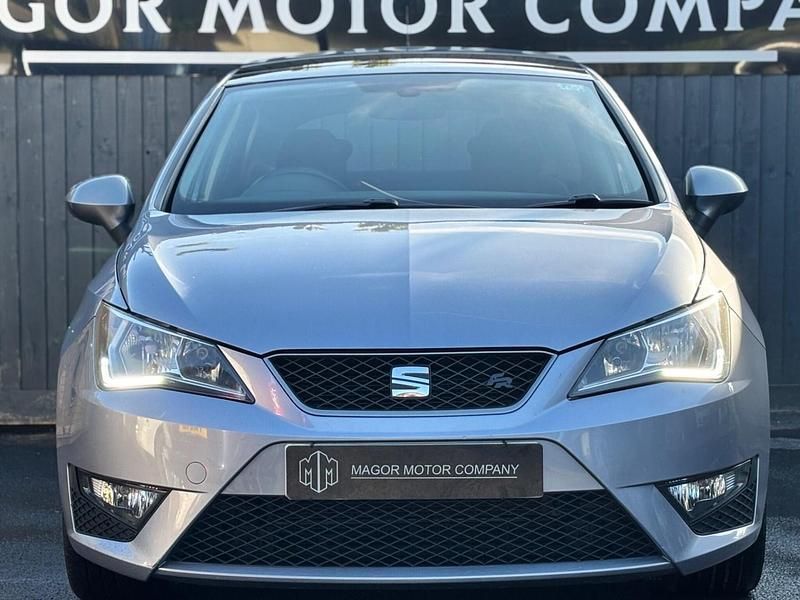 Begagnad Seat Ibiza FR 150 HK (110 kW) 2017 Silver Halvkombi