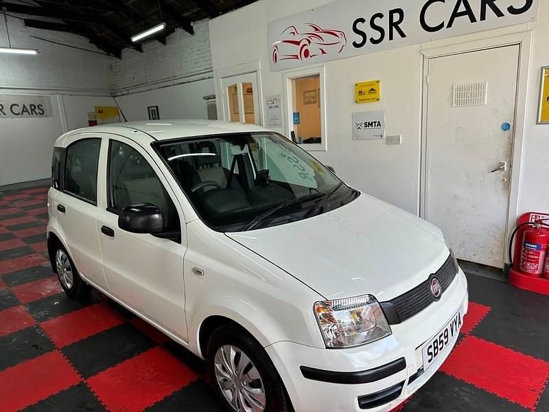 Used Fiat Panda Active 54 HP (39 kW) 2009 White Hatchback