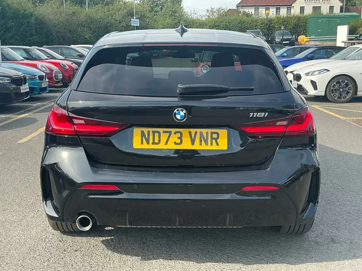 Used BMW 118 M Sport 134 HP (98 kW) 2023 Black Hatchback