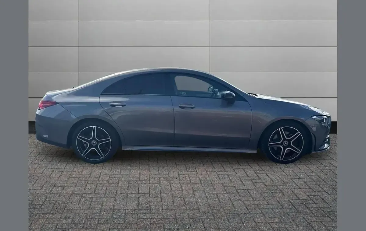 Used Mercedes CLA200 Executive 163 HP (119 kW) 2023 Grey Coupe