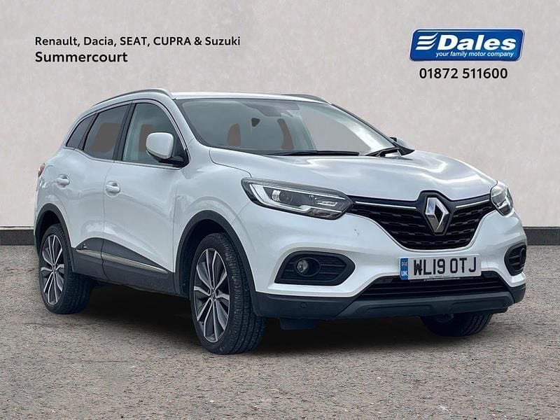 White Used 2019 Renault Kadjar Iconic SUV | £11,500 (Fair price) - Image 1/1