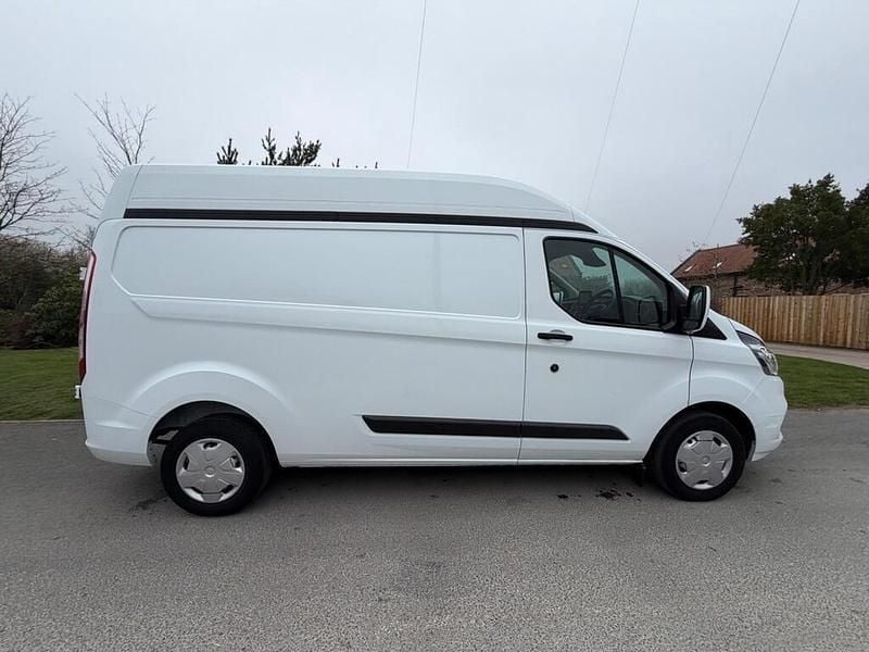 Used Ford Transit Custom Trend 105 HP (77 kW) 2021 White Van