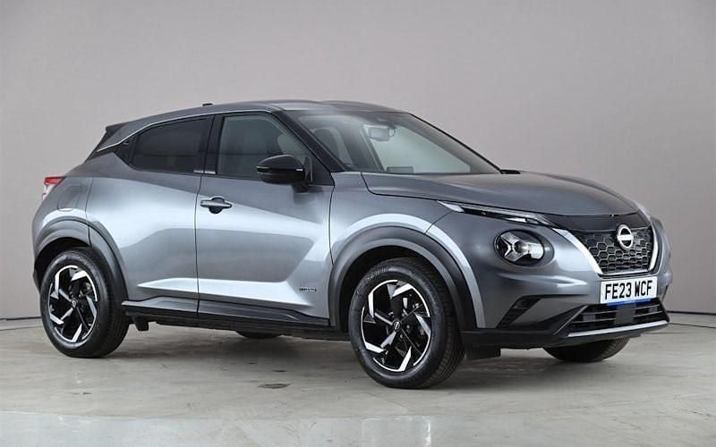 Used Nissan Juke N-Connecta 143 HP (105 kW) 2023 Grey SUV