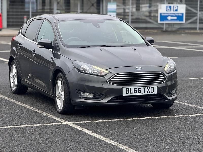 Grey Used 2016 Ford Focus Zetec Hatchback | £3,850 (Super price) - Image 1/4