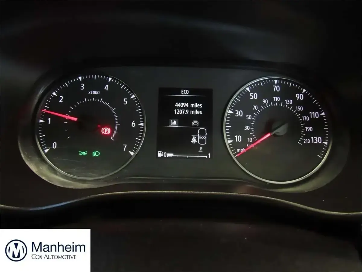 Used Dacia Sandero Comfort 91 HP (66 kW) 2022 Blue Hatchback