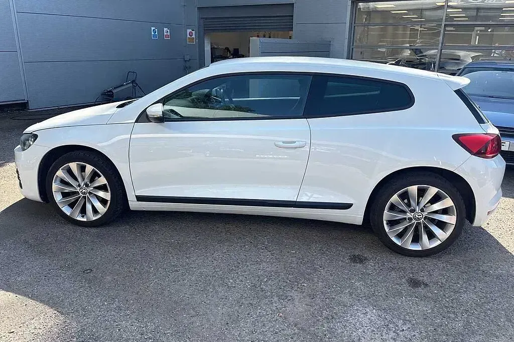 Used VW Scirocco 125 HP (91 kW) 2017 Coupe