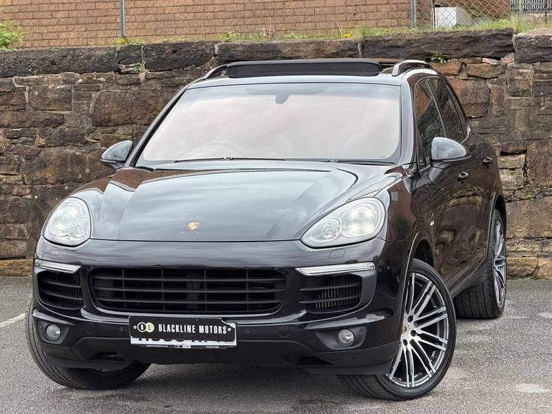 Used Porsche Cayenne Platinum Edition 262 HP (192 kW) 2016 Black SUV