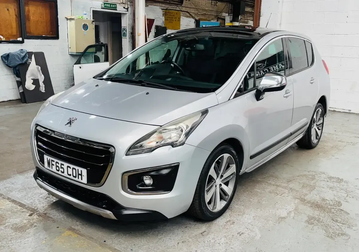 Used Peugeot 3008 Allure 2015 Silver Estate