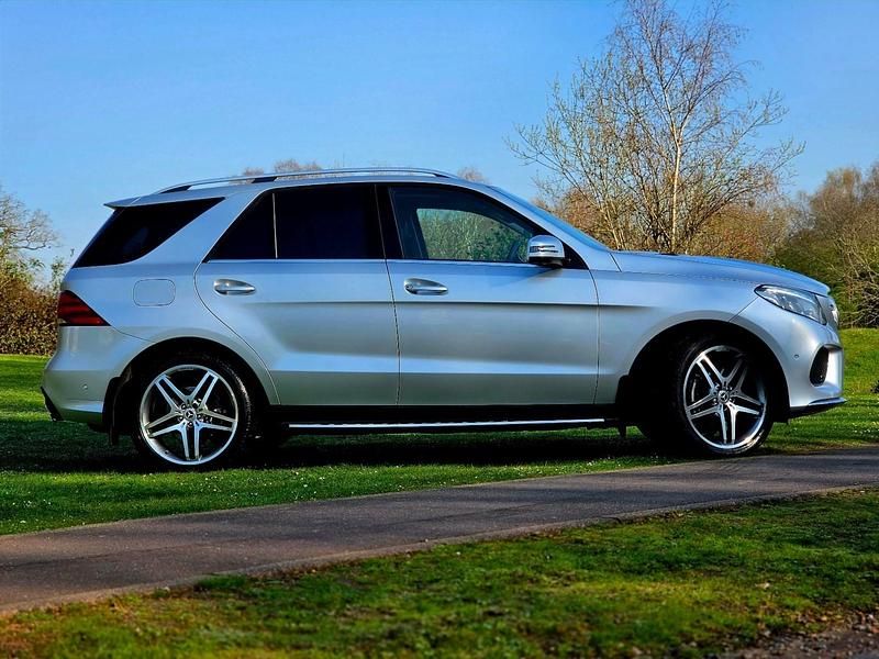 Used Mercedes GLE350 AMG Line Premium 2017 Silver Estate