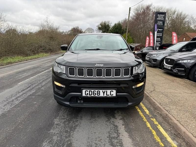 Usado Jeep Compass Sport 120 CV (88 kW) 2019 Negro SUV