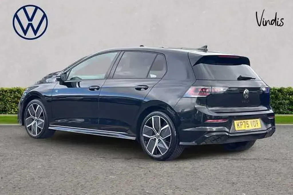 Used VW Golf VIII 150 HP (110 kW) 2025