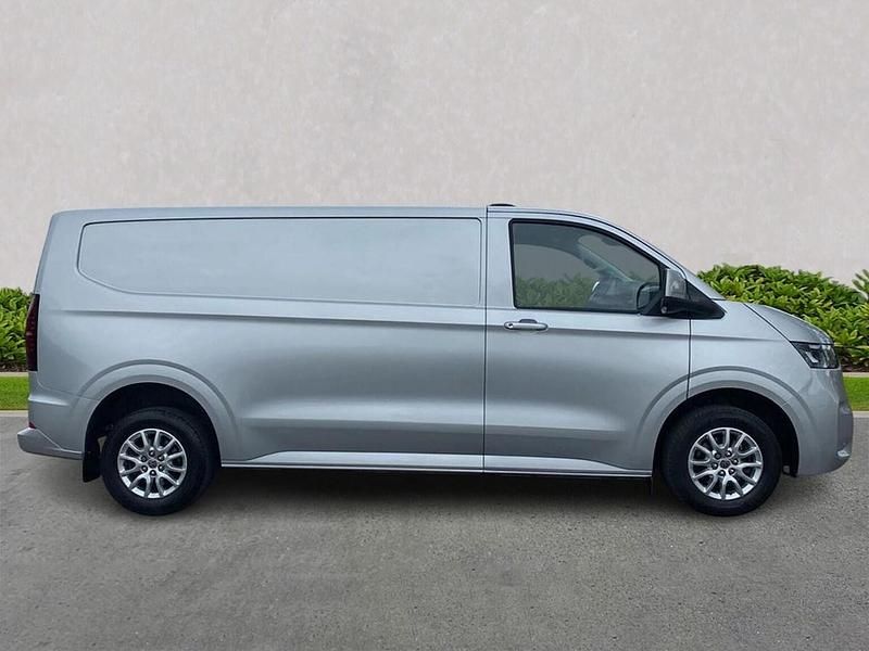 Begagnad VW Transporter Pro 170 HK (125 kW) 2025 Grå Van