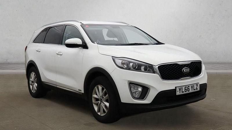 White Used 2017 Kia Sorento SUV | £9,995 (Super price) - Image 1/4
