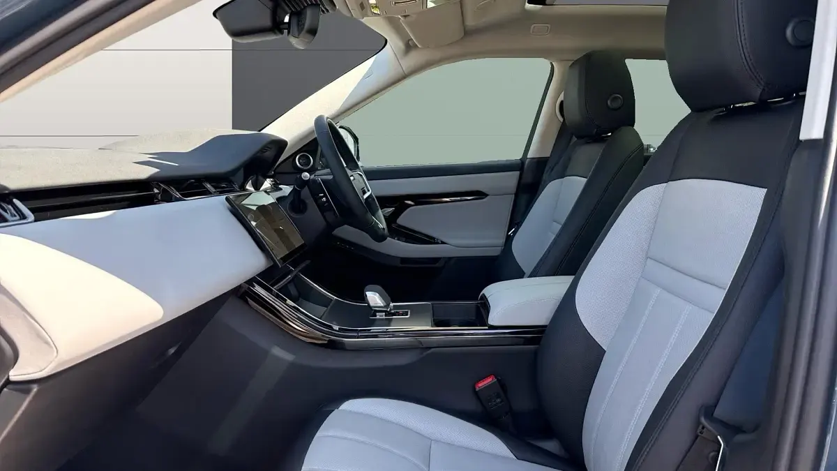 Used Land Rover Range Rover evoque SE Dynamic 204 HP (150 kW) 2024 Blue SUV