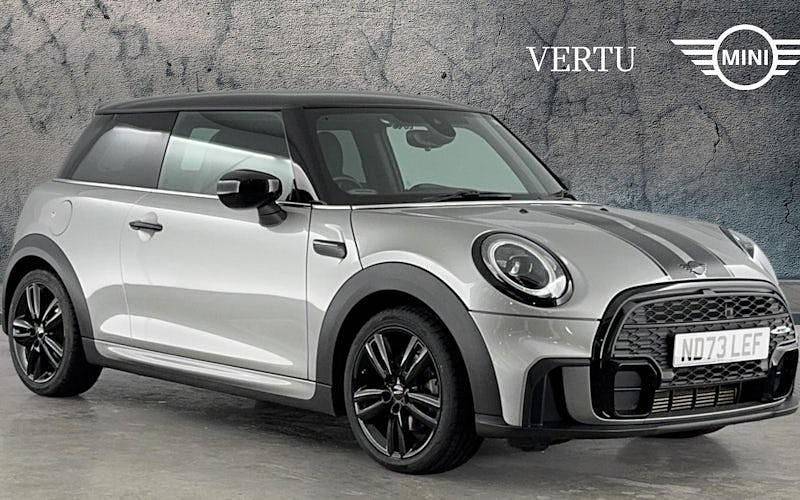 Used Mini Cooper Hatch 136 HP (100 kW) 2022 Hatchback