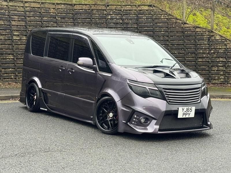 Used Nissan Serena 2025 Mauve/purple