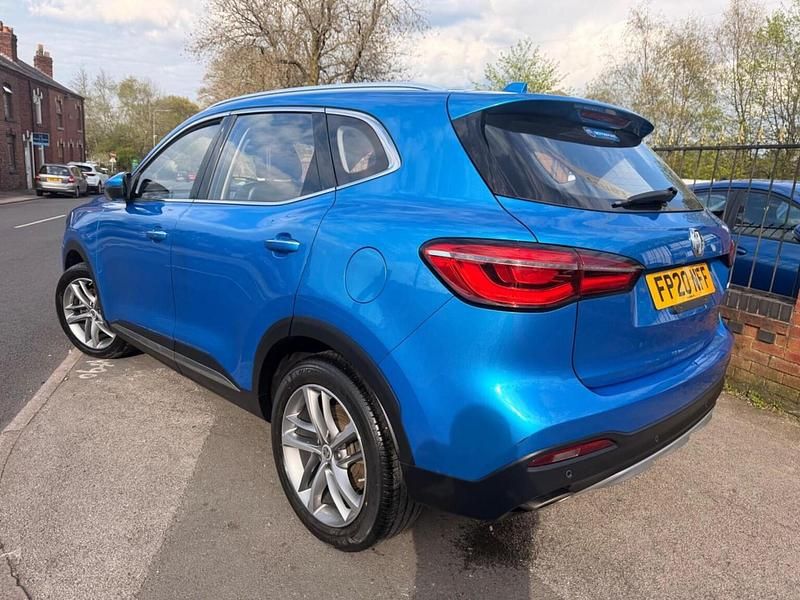Used MG HS Excite 162 HP (119 kW) 2020 Blue SUV