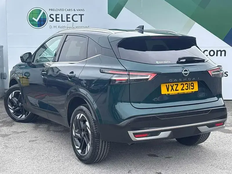 Used Nissan Qashqai Acenta Premium 2025 Green SUV