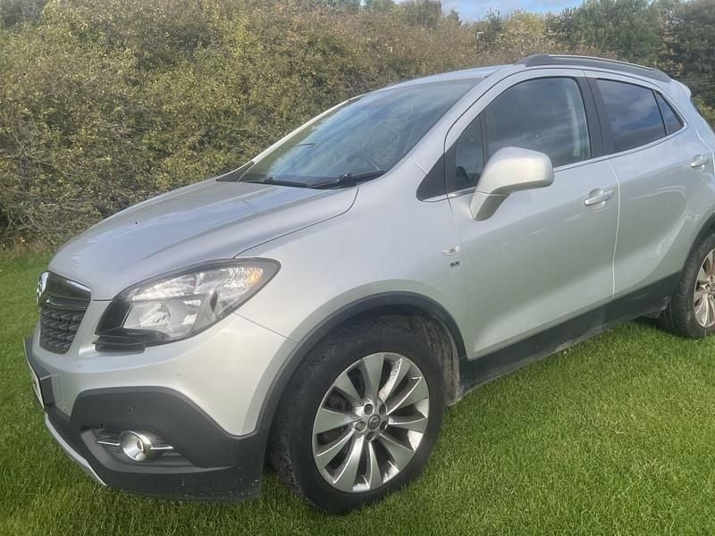 Used Vauxhall Mokka 2015 White SUV