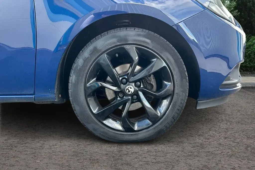 Used Vauxhall Corsa 75 HP (55 kW) 2019 Blue Hatchback