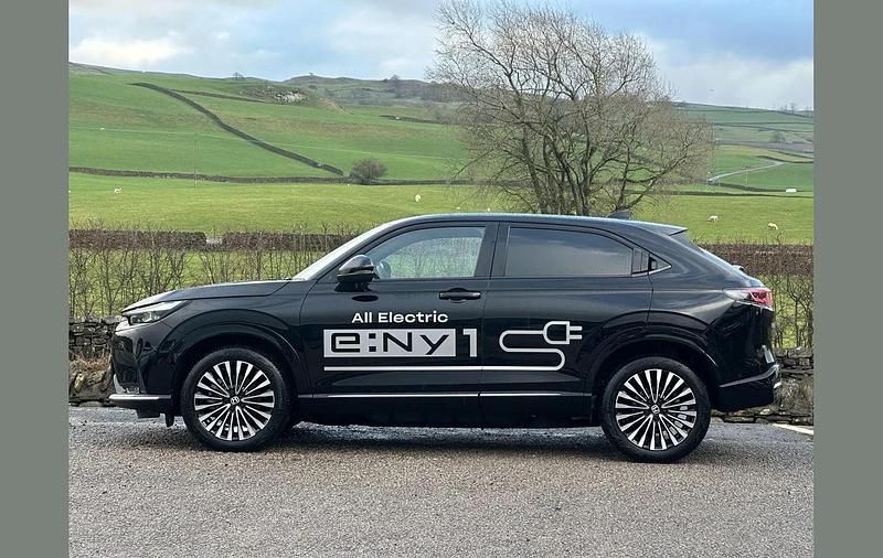 Used Honda e:Ny1 Advance 150 kW (204 HP) 2025 Black SUV