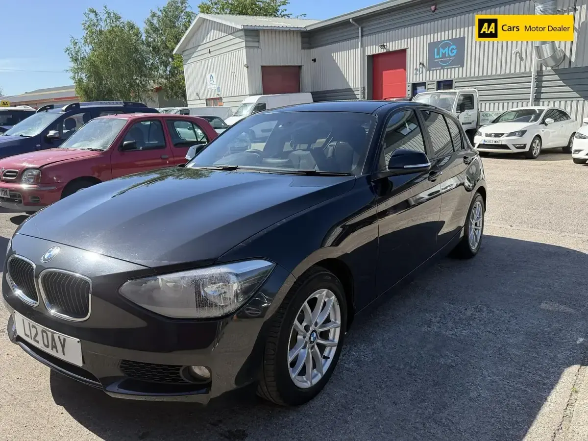 Used BMW 116 Efficient Dynamics 114 HP (83 kW) 2014 Black Hatchback