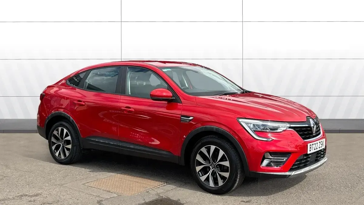 Usado Renault Arkana Iconic 142 HP (104 kW) 2022 SUV
