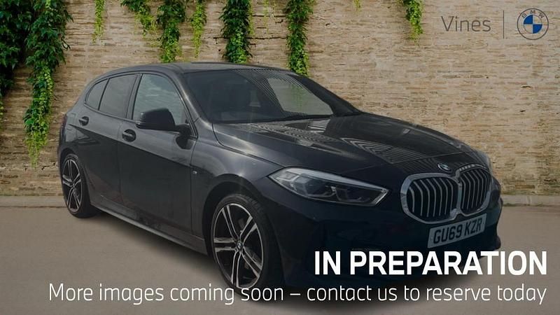 Used BMW 118 M Sport 138 HP (101 kW) 2019 Black Hatchback